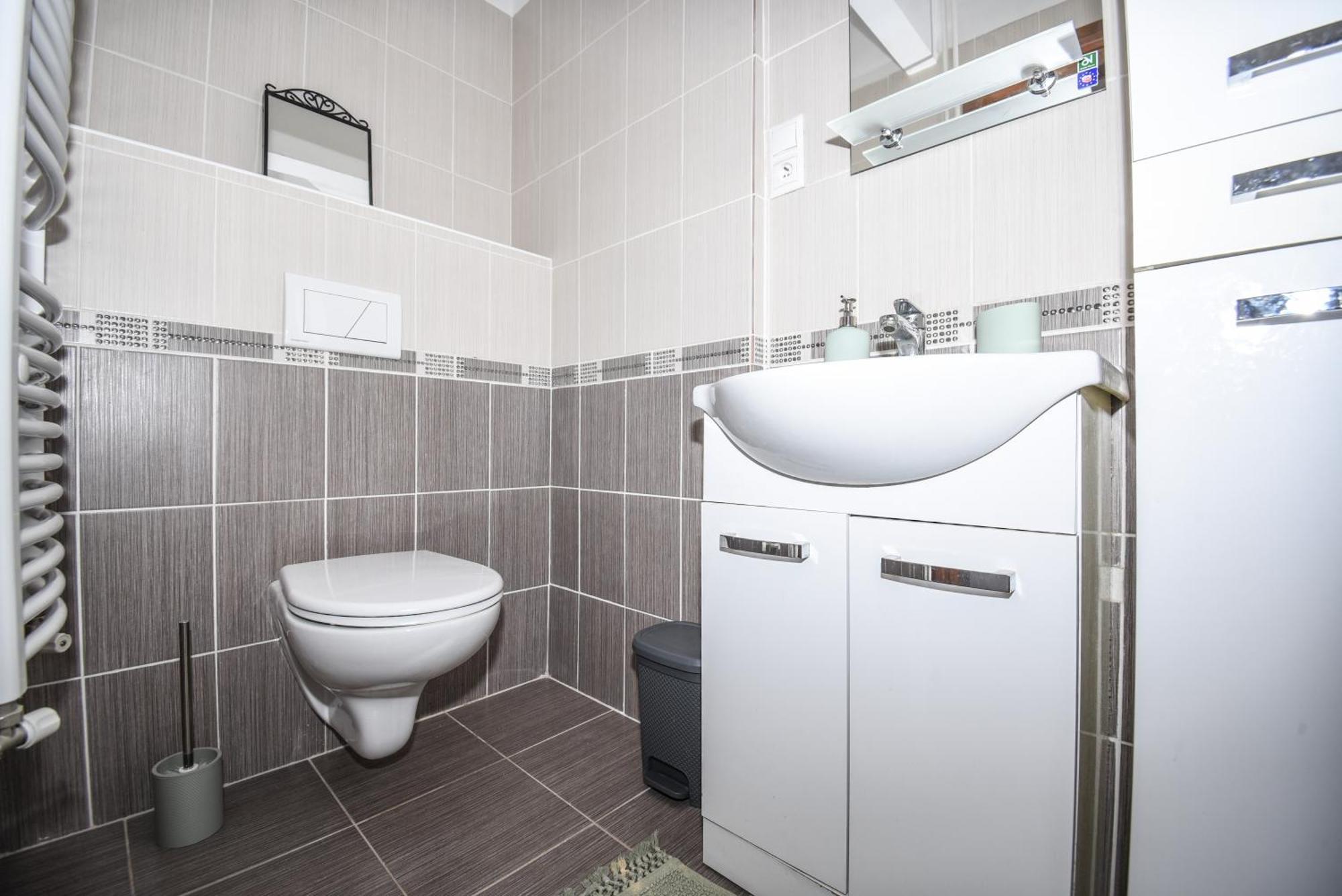 Central Urban Studio - Style Meets Comfort Bratislava Exterior foto