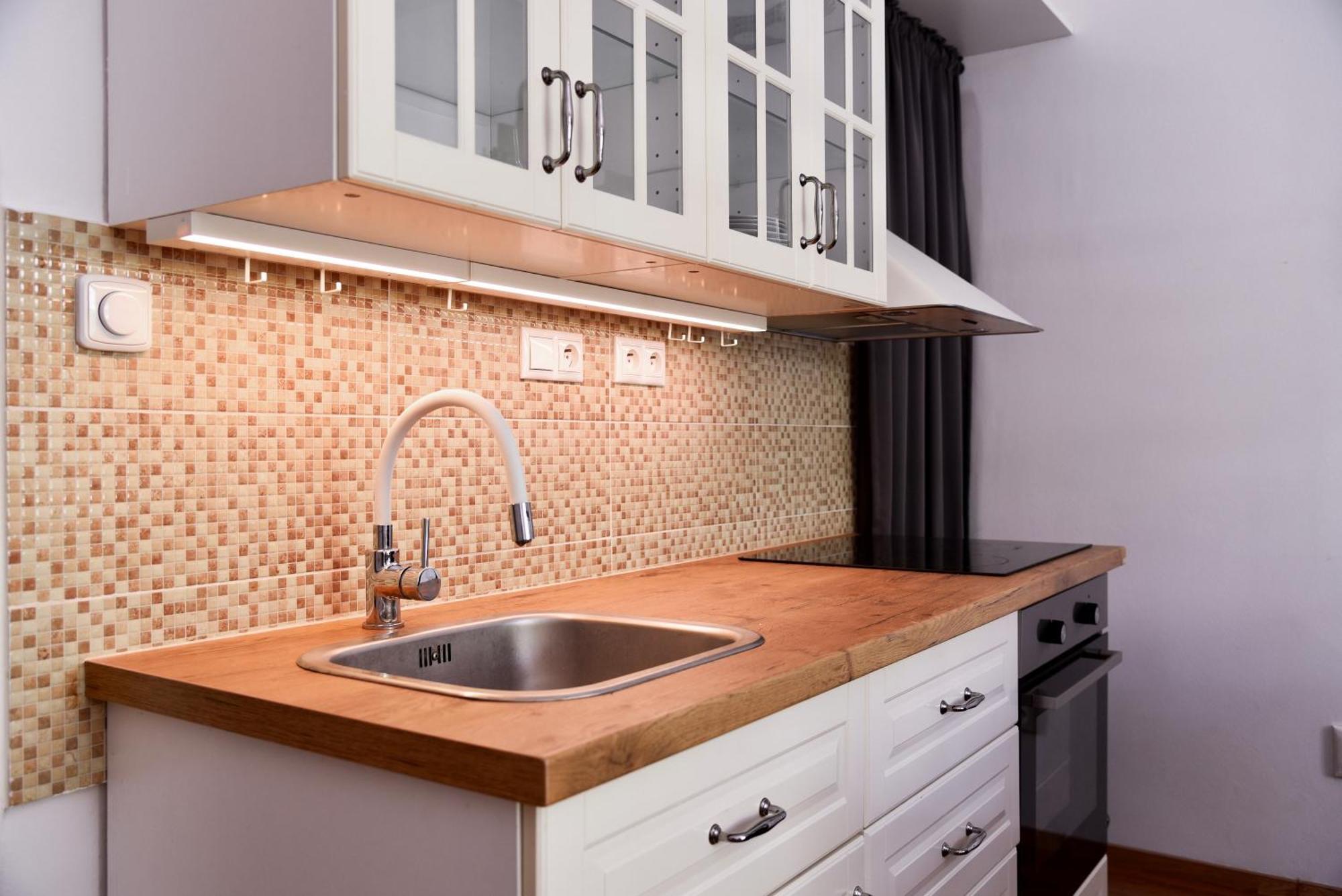 Central Urban Studio - Style Meets Comfort Bratislava Exterior foto